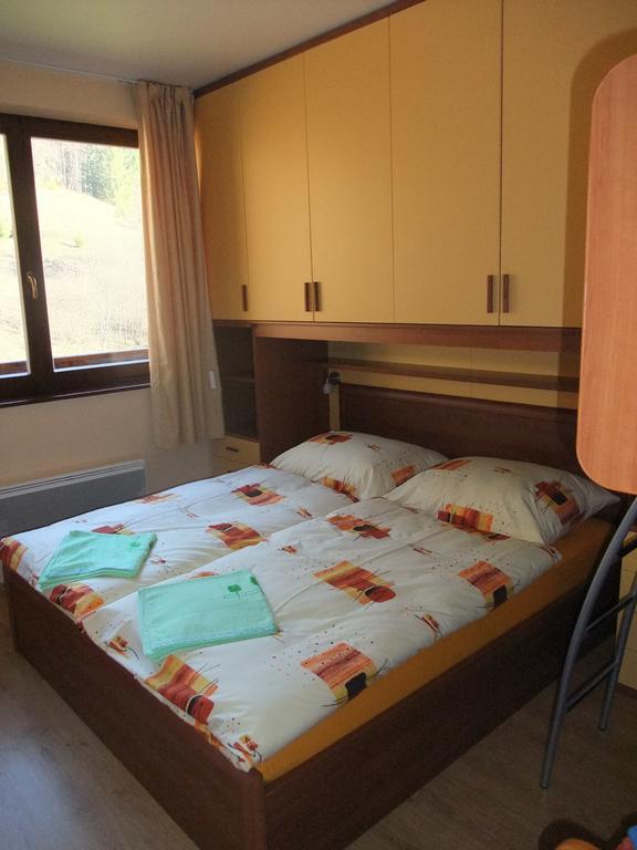 Rodinny Apartman Slnecnica タレ エクステリア 写真
